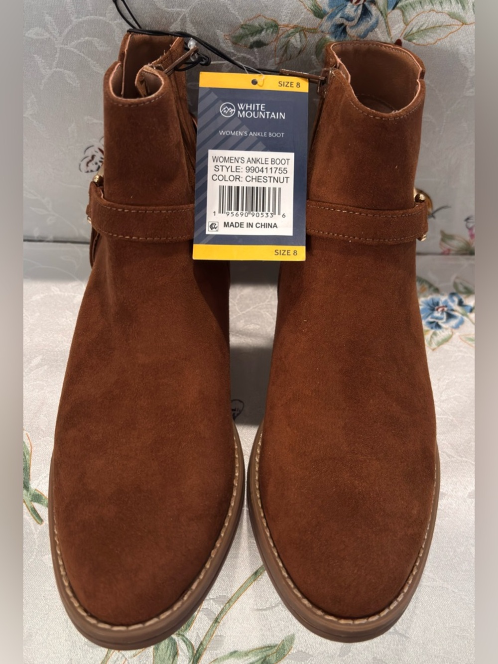 NWT White Mountain Size 8 Brown Women's Faux Suede Zip-Up Ankle Boot